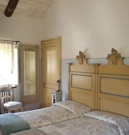 Alojamento de Acomodação e Pequeno-almoço Casa Zaira *